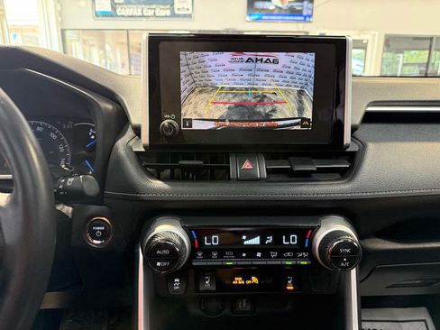 Used 2023 Toyota RAV4 XLE w/ Convenience Package AWD/4WD image 13
