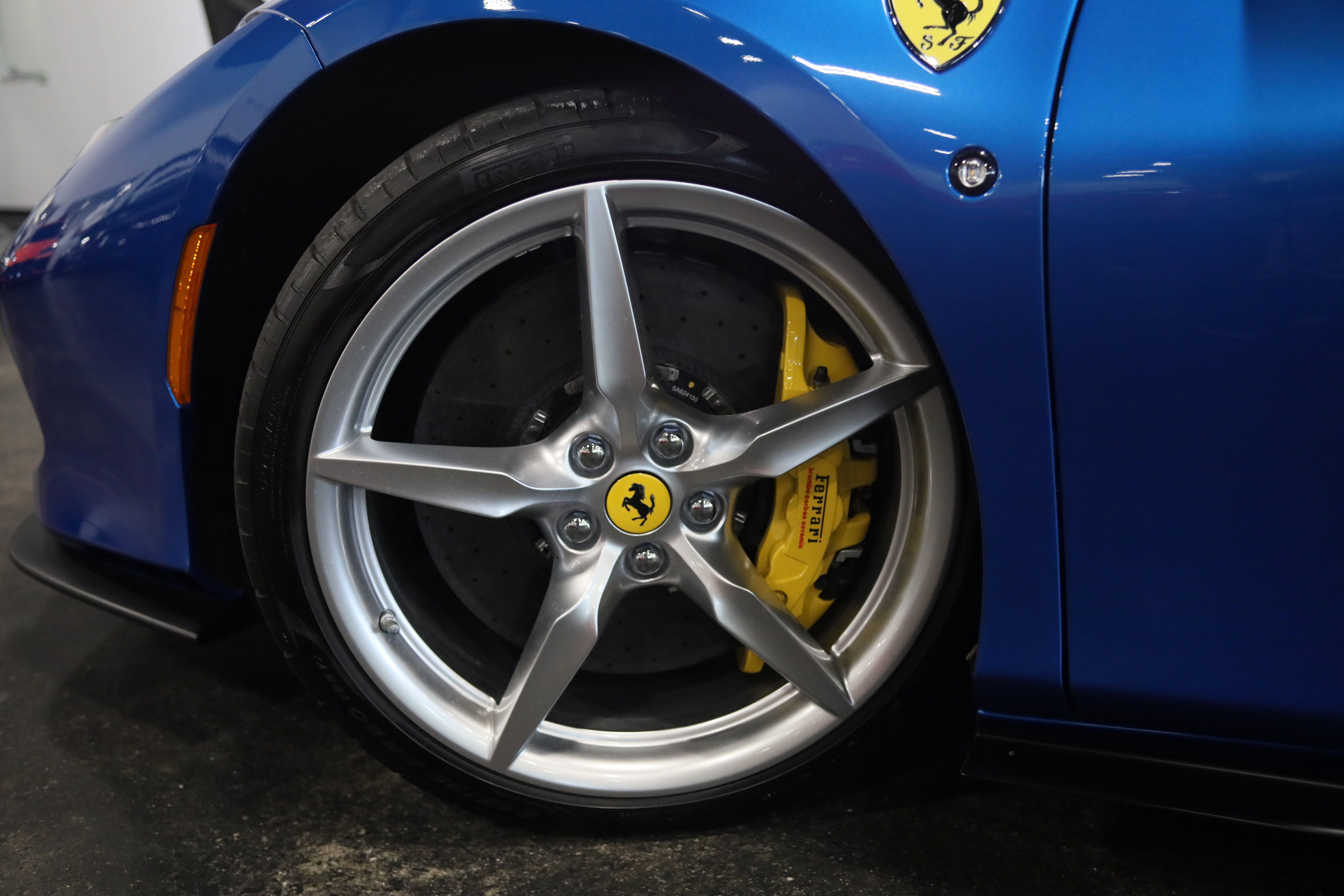 Used 2022 Ferrari F8 Tributo RWD image 11