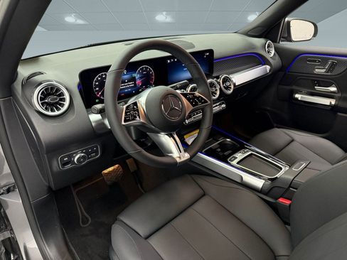 New 2026 Mercedes-Benz GLB 250 image 3