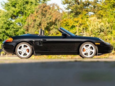 Used 2001 Porsche Boxster S image 26