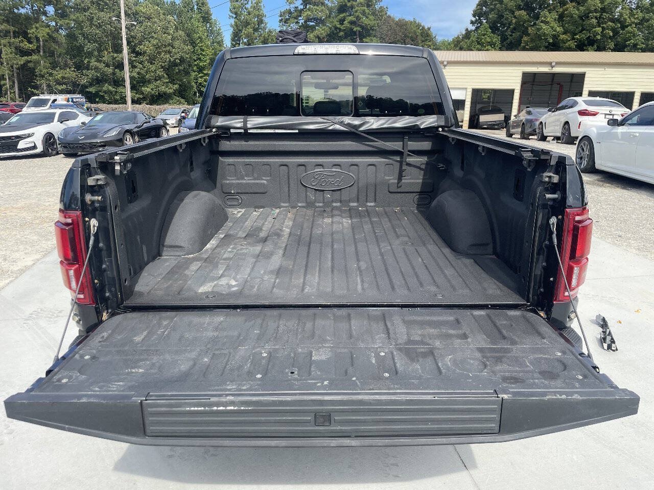 Used 2019 Ford F150 Raptor w/ Equipment Group 802A Luxury AWD/4WD image 7