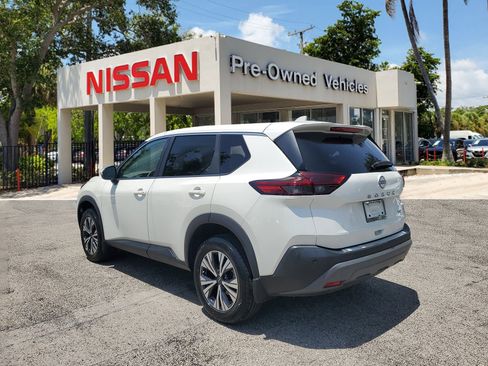 Certified 2023 Nissan Rogue SV image 6