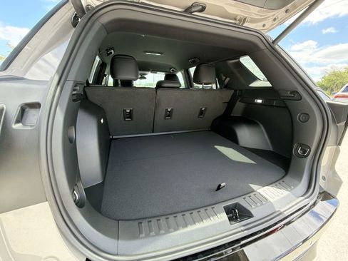 New 2026 GMC Terrain AT4 AWD/4WD image 31
