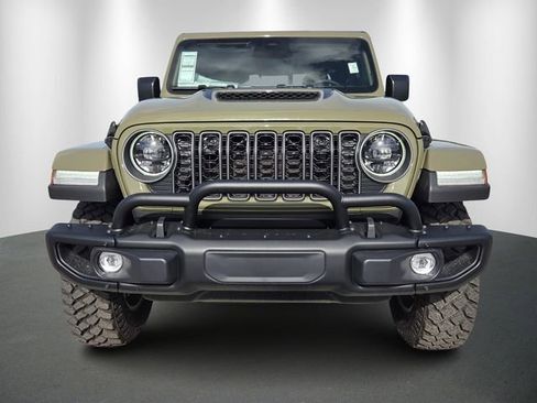Used 2026 Jeep Gladiator Willys image 2