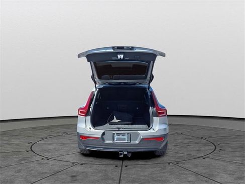 Used 2023 Volvo XC40 B5 Plus w/ Protection Package Premier image 7