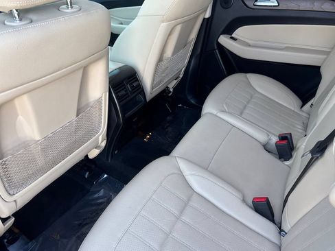 Used 2019 Mercedes-Benz GLS 450 4MATIC image 11