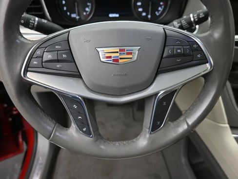 Used 2021 Cadillac XT5 Premium Luxury AWD/4WD image 19