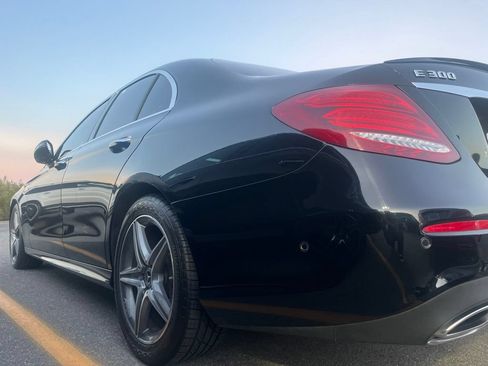 Used 2018 Mercedes-Benz E 300 image 6