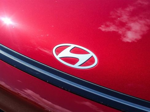 New 2026 Hyundai Kona SEL Premium image 13