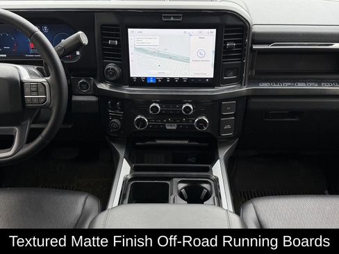 Used 2025 Ford F250 Lariat w/ Lariat Ultimate Package AWD/4WD image 15