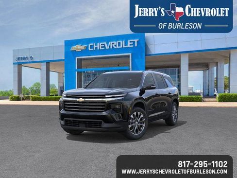 New 2026 Chevrolet Traverse LT w/ Sun and Wheel Package image 11