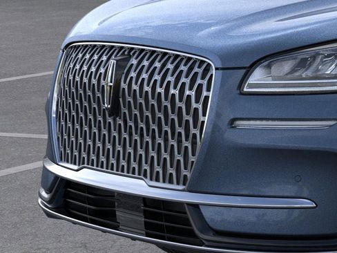New 2026 Lincoln Corsair Premiere image 17
