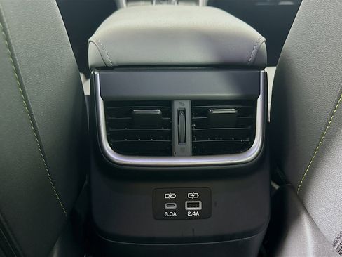 Used 2025 Subaru Outback Onyx Edition image 27