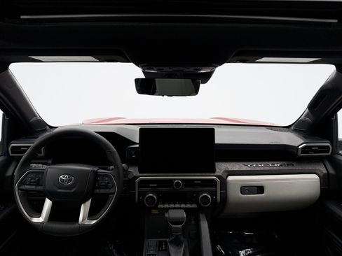 Used 2024 Toyota Tacoma Limited w/ Limited Package (LT) image 14