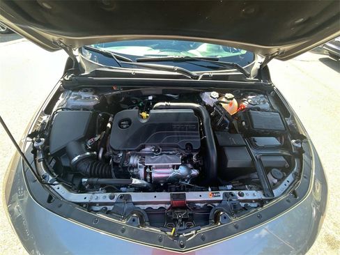 Used 2024 Chevrolet Malibu LT image 12