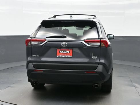Used 2024 Toyota RAV4 XLE AWD/4WD image 5