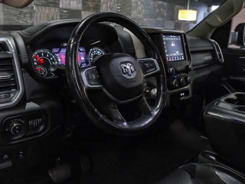 Used 2019 RAM 1500 Laramie w/ Off Road Group image 3