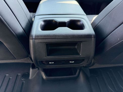 Certified 2024 Chevrolet Silverado EV W/T AWD/4WD image 15