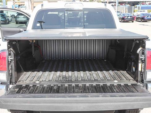 Used 2023 Toyota Tacoma TRD Off-Road image 26