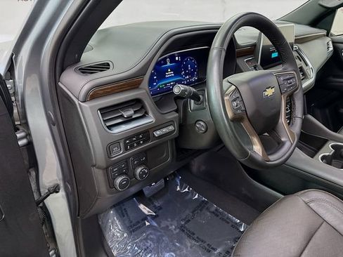 Used 2023 Chevrolet Tahoe High Country image 11