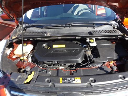 Used 2016 Ford Escape SE image 30