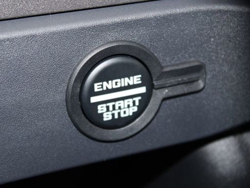 New 2025 Ford Bronco Badlands w/ Sasquatch Package image 39