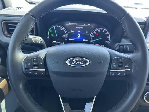 Used 2023 Ford Maverick Lariat FWD image 34