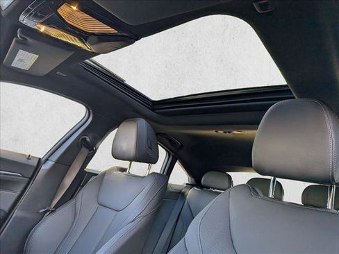 Used 2023 BMW i4 eDrive35 w/ Premium Package RWD image 16