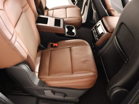 Used 2026 Lincoln Aviator Reserve AWD/4WD image 15