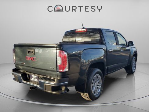Used 2018 GMC Canyon SLT w/ Driver Alert Package image 3