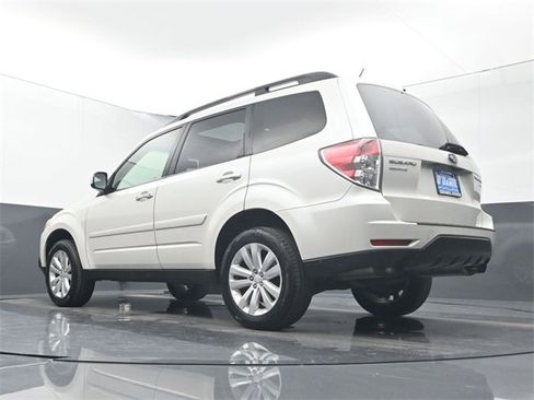 Used 2013 Subaru Forester 2.5X Premium image 21