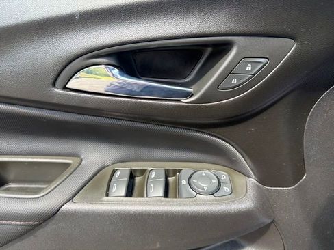 Certified 2024 Chevrolet Equinox RS w/ RS Leather Package AWD/4WD image 10