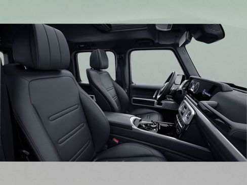 Used 2023 Mercedes-Benz G 550 image 42