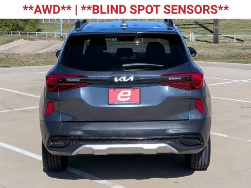 Used 2023 Kia Seltos Nightfall Edition image 7