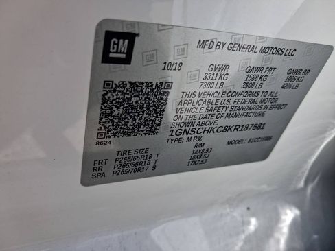 Used 2019 Chevrolet Suburban LT RWD image 15