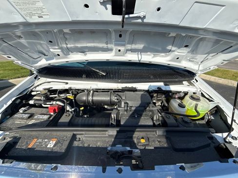 New 2025 Ford E-350 and Econoline 350 Super Duty w/ Power Equipment Group RWD image 4