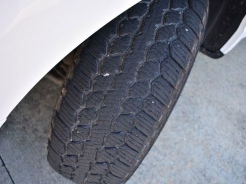 Used 2022 Ford F150 XL w/ Trailer Tow Package image 18