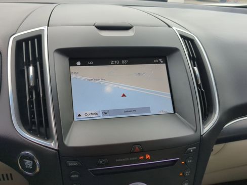 Used 2019 Ford Edge Titanium w/ Equipment Group 301A image 17