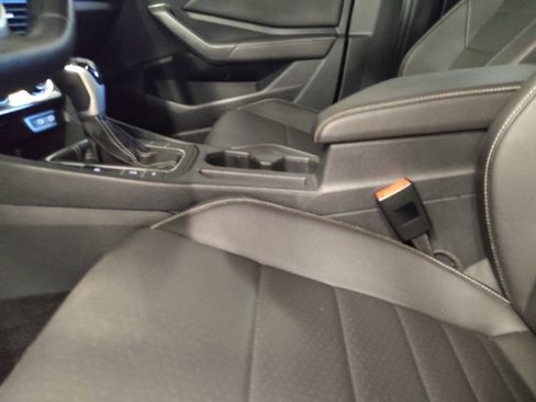 Used 2024 Volkswagen Jetta SE image 26