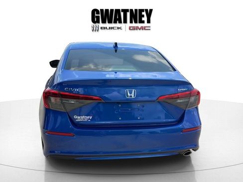 Used 2024 Honda Civic Sport image 4