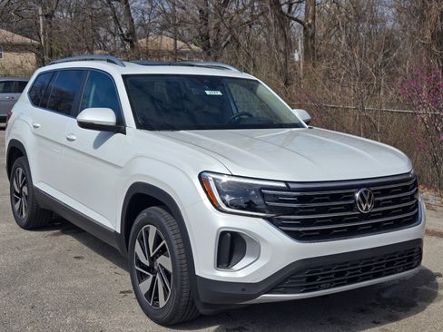 New 2026 Volkswagen Atlas SEL AWD/4WD image 7