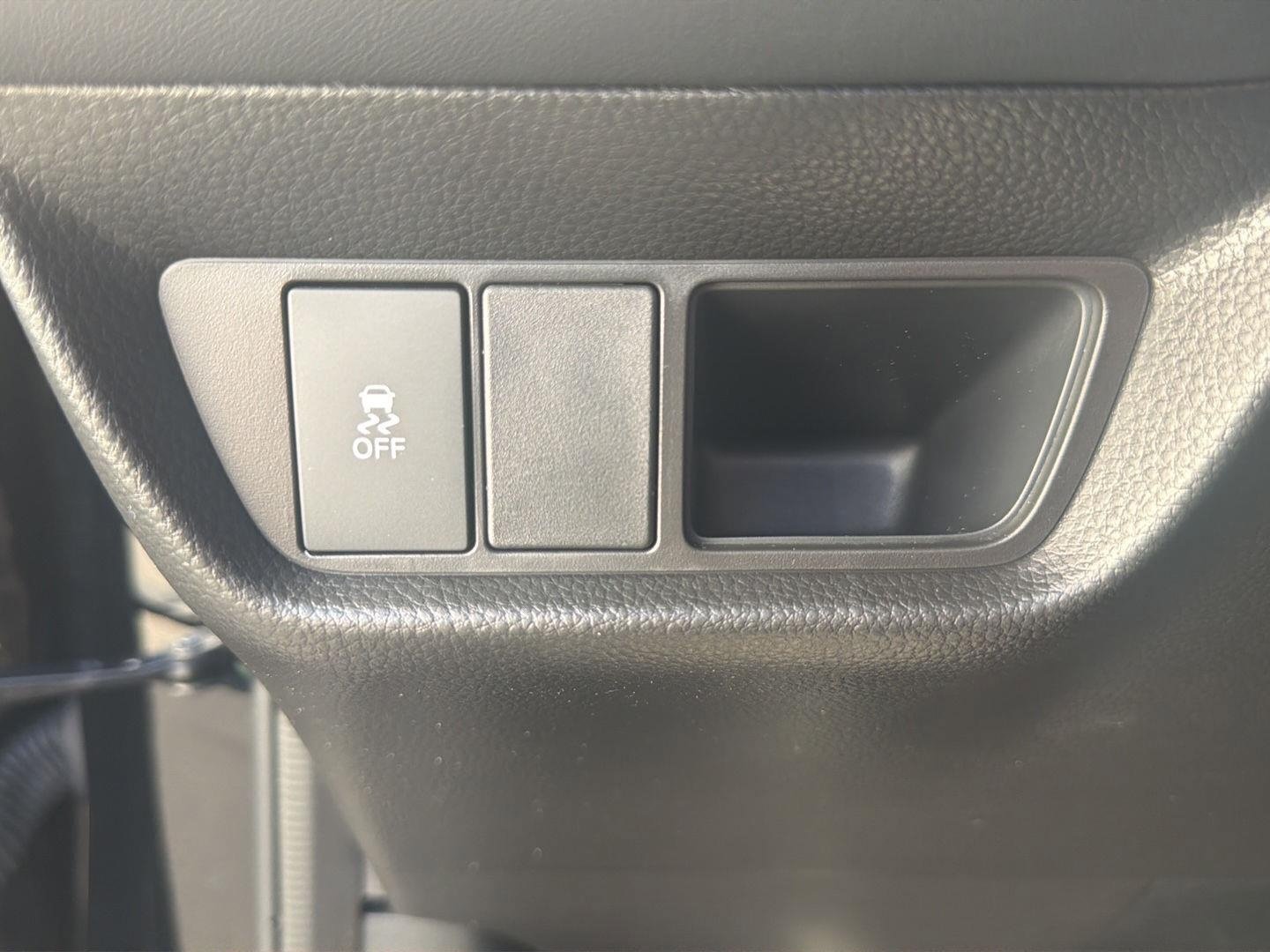 Used 2026 Honda HR-V LX image 19
