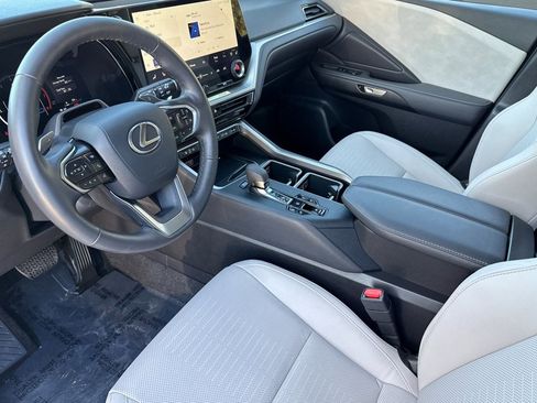 Certified 2025 Lexus TX 350 AWD image 4