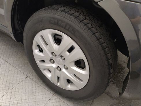 Used 2020 Dodge Journey SE FWD image 31
