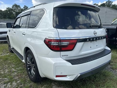 Used 2023 Nissan Armada Platinum w/ Captain's Chairs Package AWD/4WD image 5