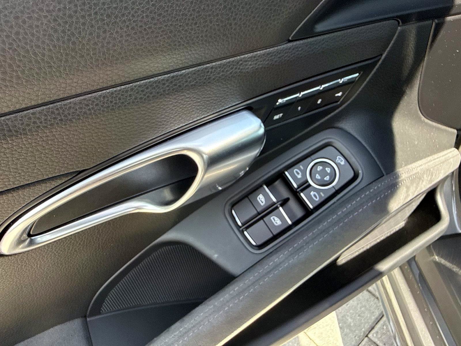 Used 2025 Porsche 718 Cayman GTS RWD image 14