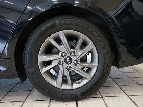 Used 2020 Kia Optima LX image 51