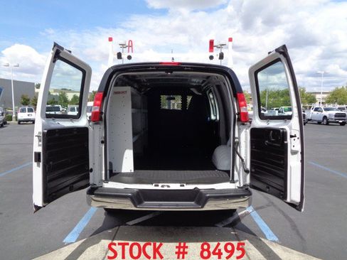 Used 2024 GMC Savana 2500 w/ Driver Convenience Package RWD image 5