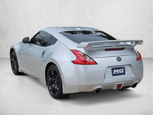 Used 2013 Nissan 370Z Touring w/ Sport Pkg RWD image 8