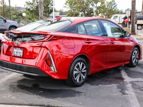 Certified 2019 Toyota Prius Prime Advanced image 23